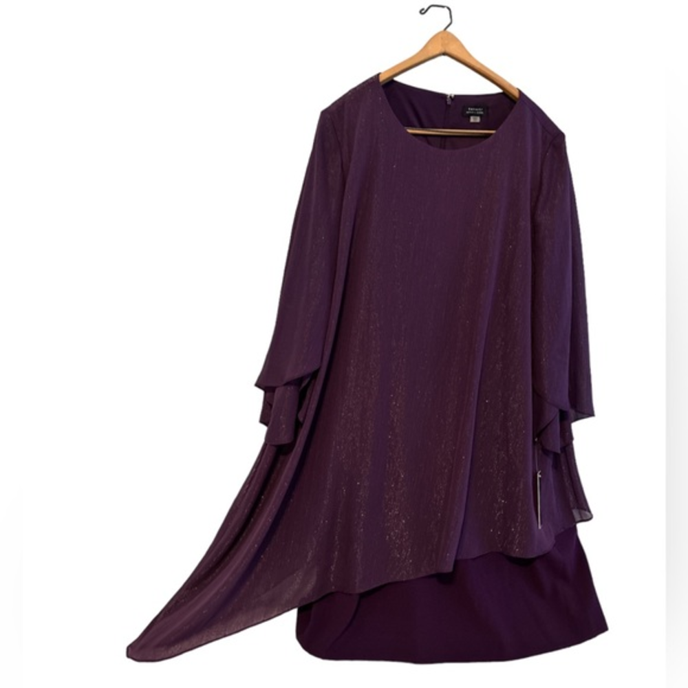 TAHARI Arthur S Levine Plus Size 22 Plum
Layered Dress Flowing Bell Sleeves